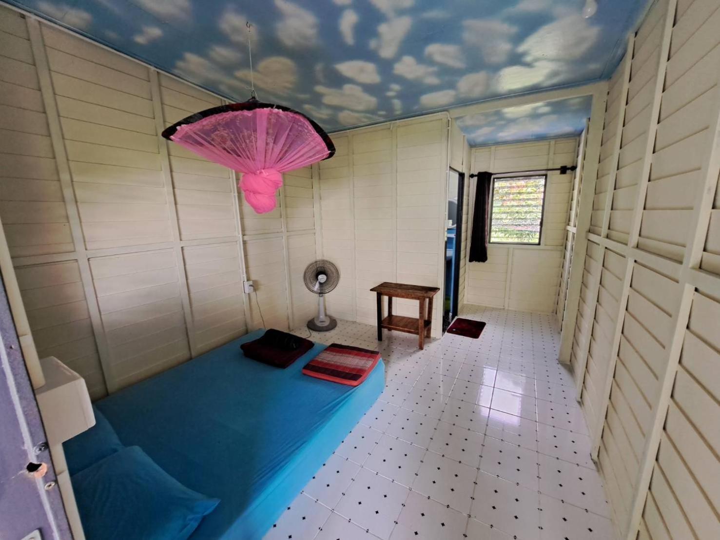Neeno Hut Koh Chang Oda fotoğraf