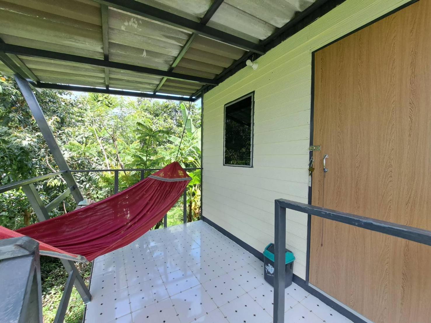Neeno Hut Koh Chang Oda fotoğraf